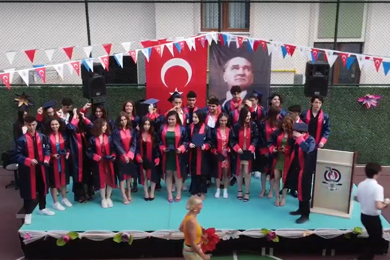 Özel İzmit Koleji Anadolu Lisesi 2022 Mezuniyet