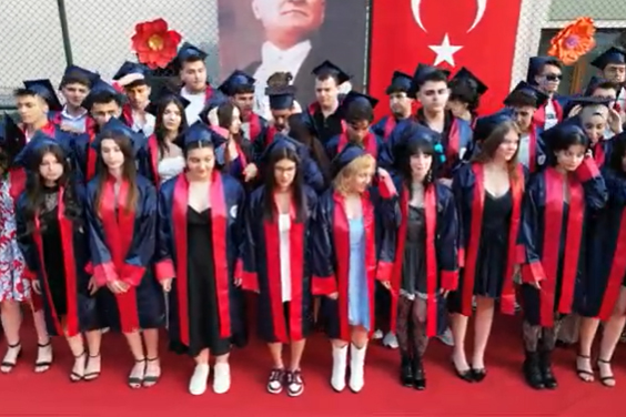 Özel İzmit Koleji Anadolu Lisesi 2024 Mezuniyet